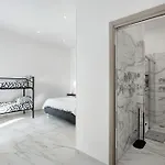 Silvana's House 3*