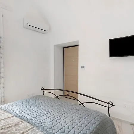 招待所 Silvana's House