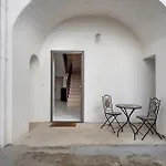 Guest house Silvana's House 3*